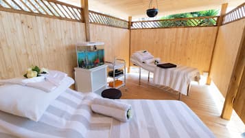 Sauna, hot tub, steam room, hot stone massages, deep-tissue massages