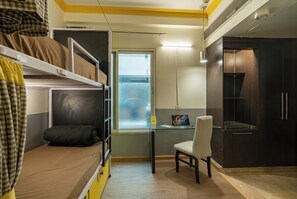 Bed in 4 Bed Mixed Dormitory | 1 bedroom, individually decorated, blackout curtains, iron/ironing board