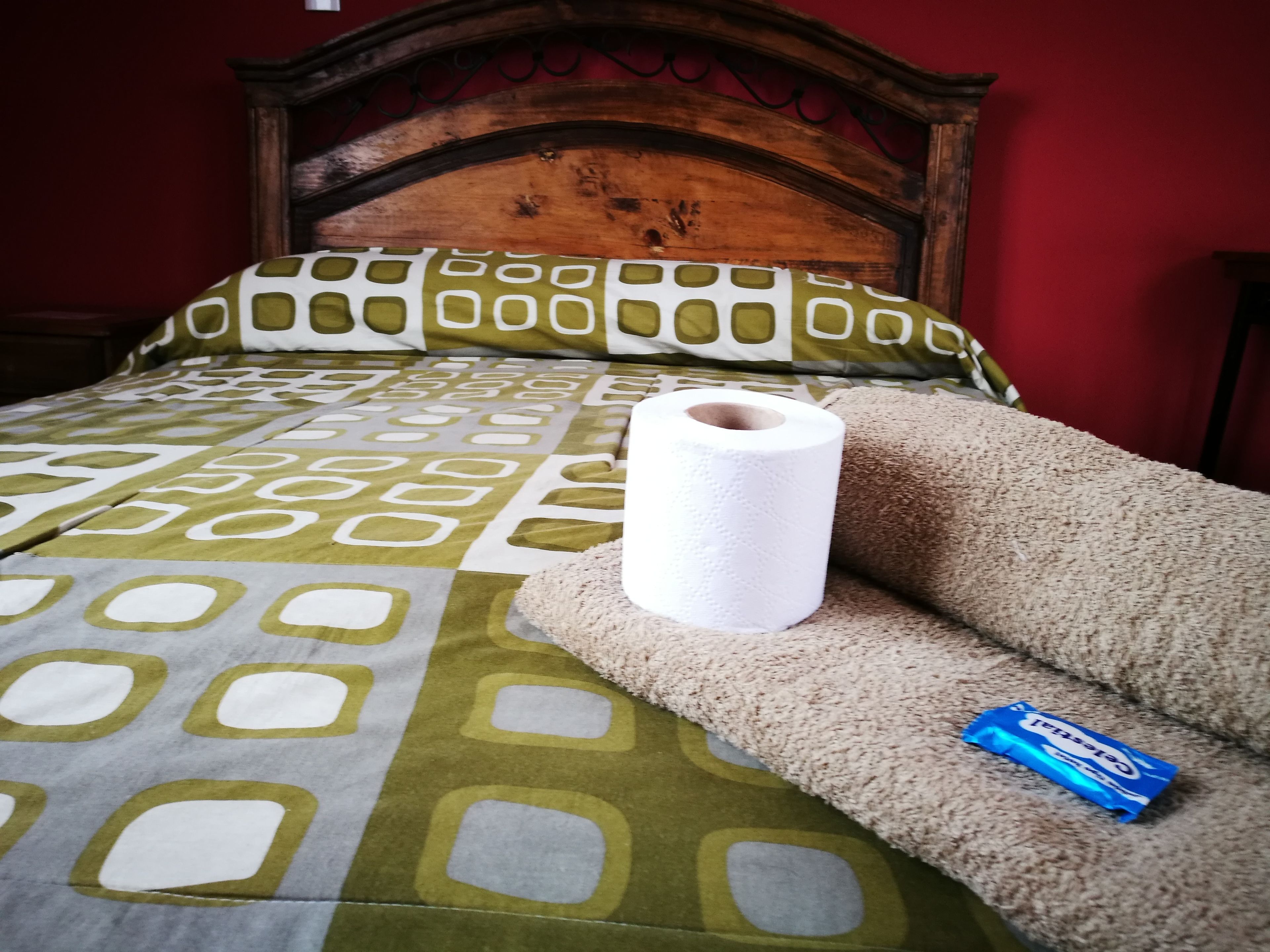 family room | in-room safe, individually decorated, individually furnished, free wifi