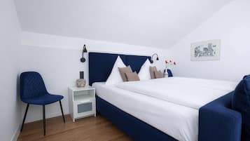 Deluxe Room, 1 Double Bed with Sofa bed