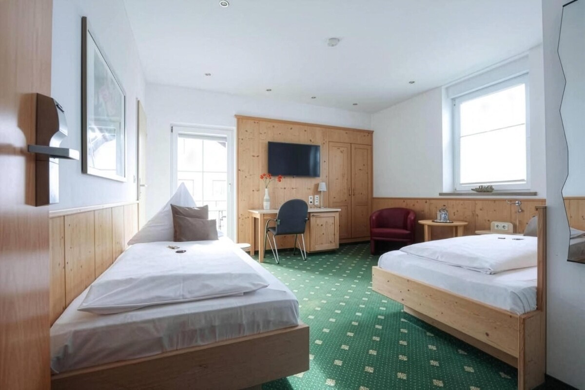 Standard Twin Room, 2 Single Beds | Bed sheets