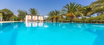 Villa Arenella con Piscina by Wonderful Italy