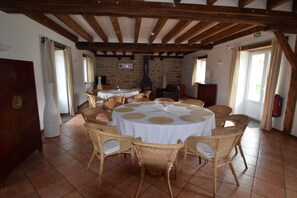 Interior detail - Nomade Lodge - Bed & Breakfast (La Chapelle-Gauthier)