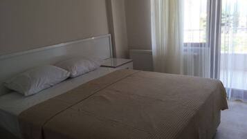 Appartamento, vista montagna | Insonorizzazione, Wi-Fi gratuito, lenzuola