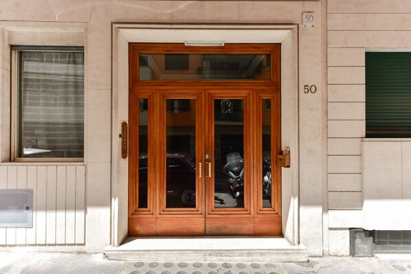 Entrée de l’hébergement