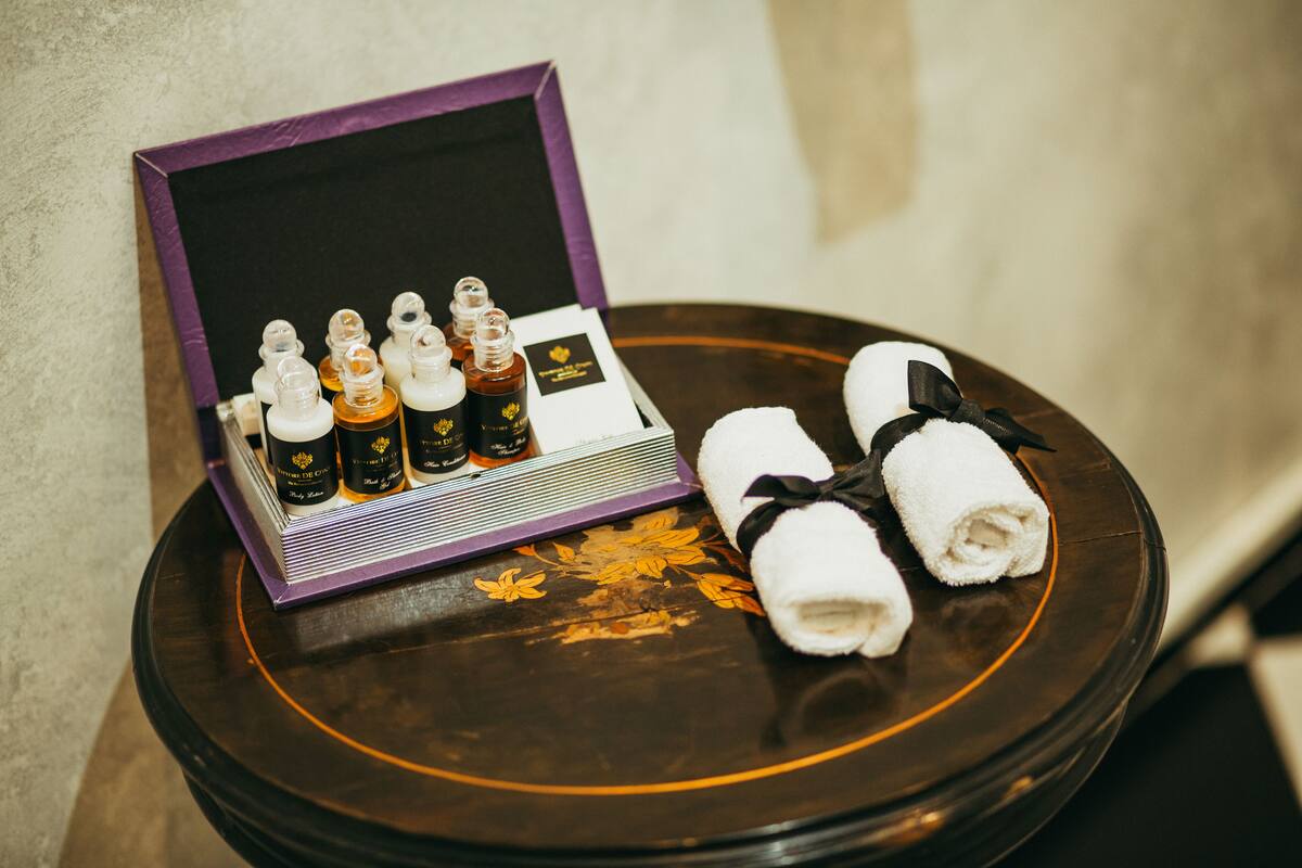 galeria del fabrica | bathroom | shower, designer toiletries, hair dryer, bathrobes