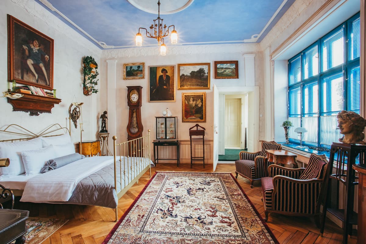 Galeria Secession | 1 quarto, roupas de cama premium, frigobar, cofres nos quartos
