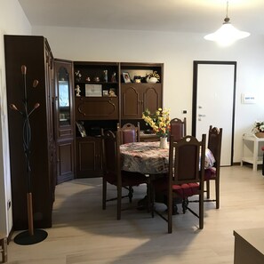 Café da manhã continental grátis todos os dias