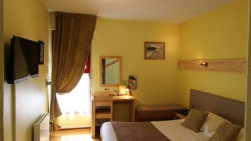 Individually decorated, individually furnished, desk, soundproofing