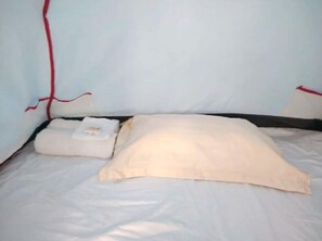 Kamar Deluks, 1 Tempat Tidur Double, Bebas Asap Rokok