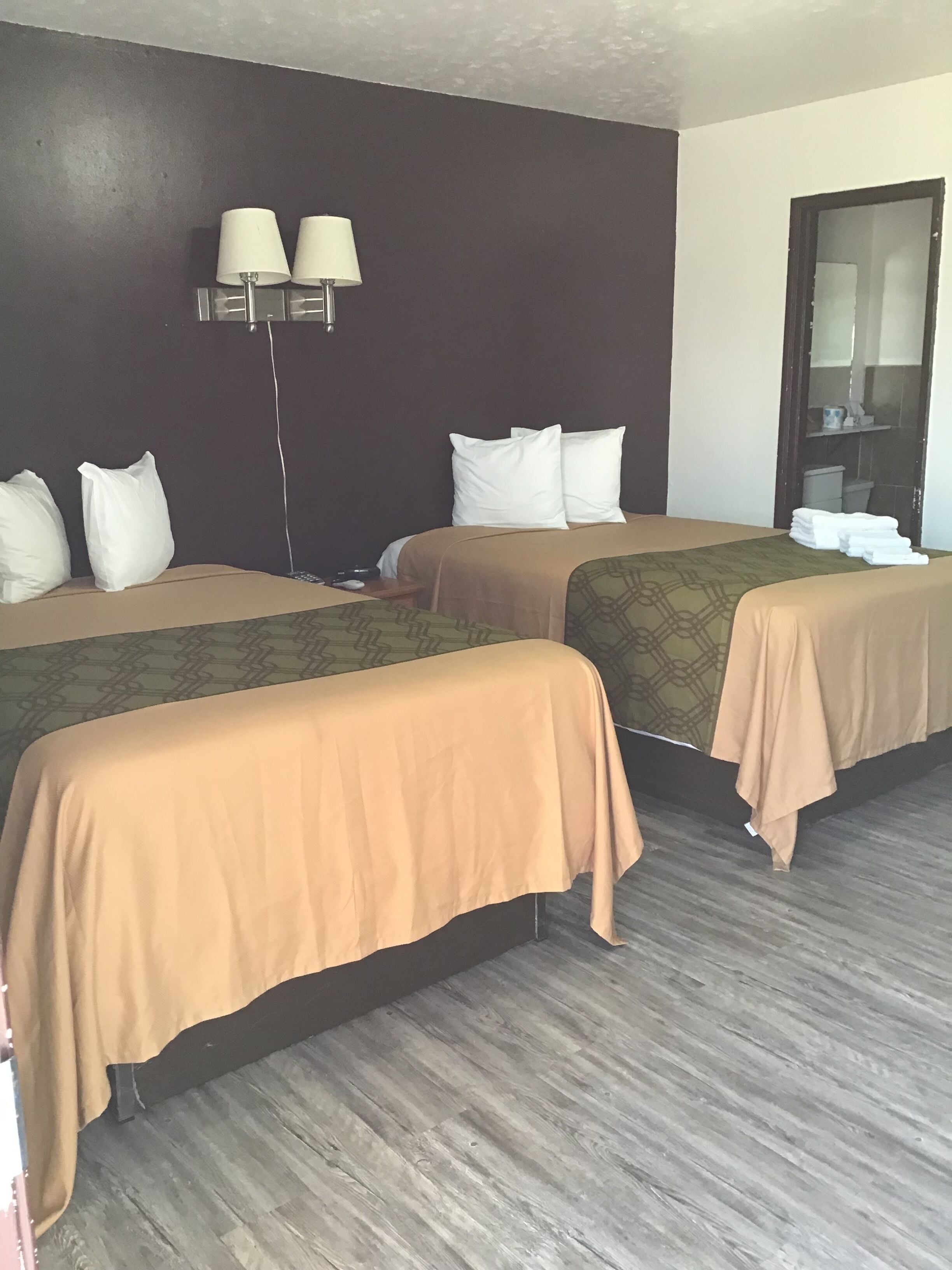 Double Room, 2 Double Beds, Non Smoking