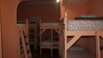 Soundproofing, bed sheets