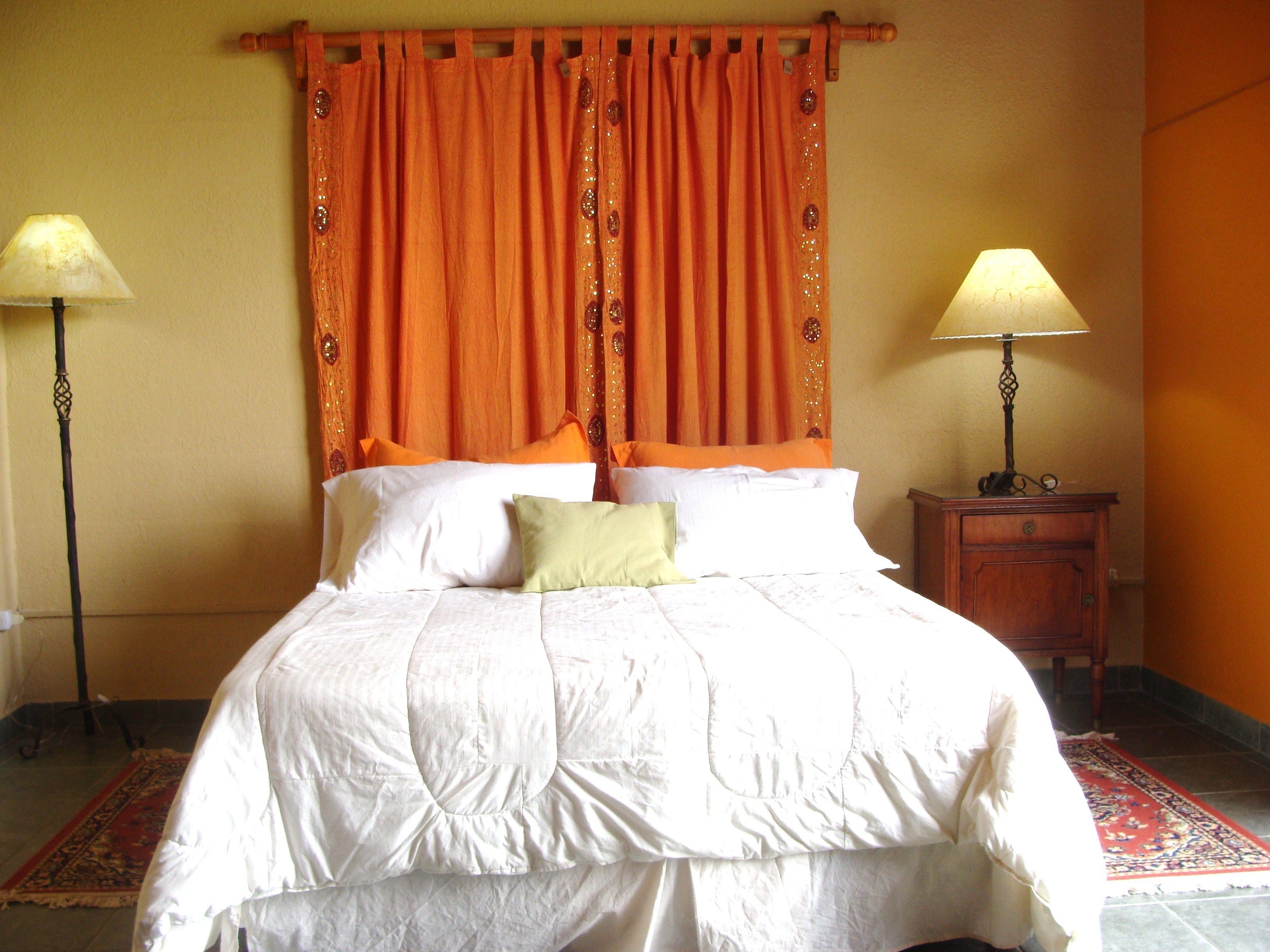 Quarto família, 1 quarto, banheiro privativo | Edredons de pluma, frigobar, individualmente decorados