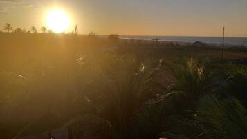 Loftsleilighet – comfort | Minibar, individuelt innredet, strykejern/-brett og wi-fi (inkludert)