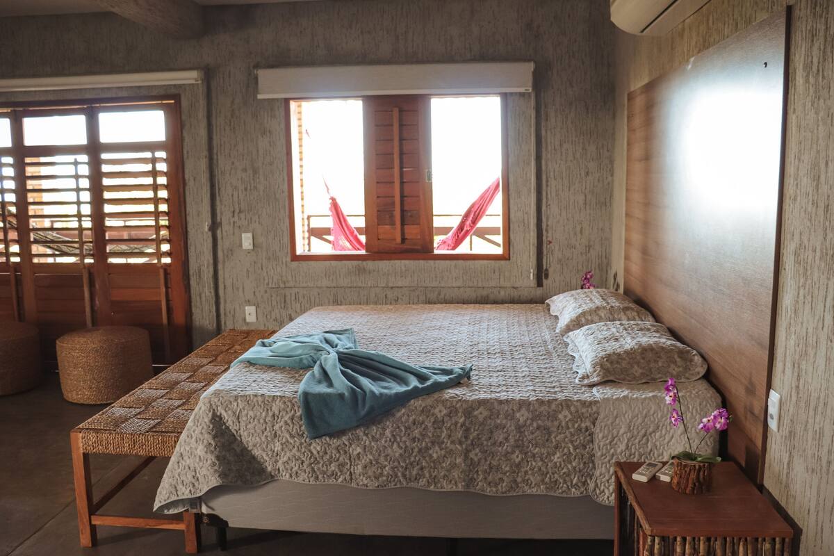Minibar, individually furnished, iron/ironing board, free WiFi