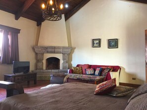 1 bedroom, rollaway beds, free WiFi - Casita San Agustín (Antigua Guatemala)