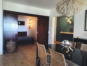 Family Villa, 3 Bedrooms, Non Smoking (Villa Secreto) | In-room dining