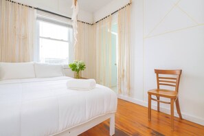 1 bedroom, WiFi, bed sheets