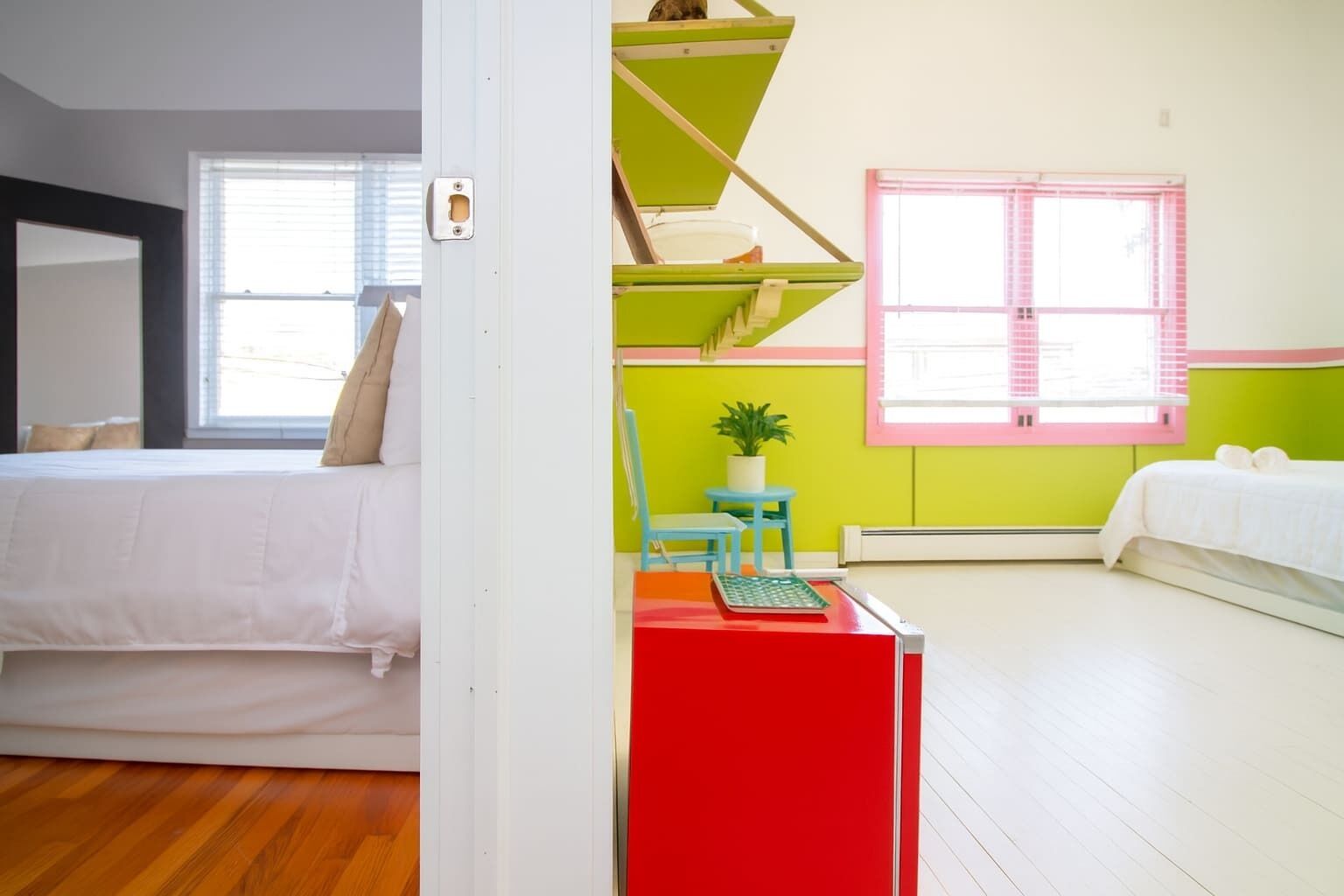 The High Tide Two Bedroom Suite #8 - Rockaway Beach