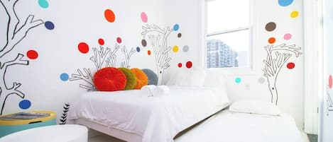 1 多间卧室、WiFi