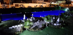 Piscina a l'aire lliure