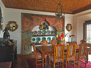 Chambre | Repas dans la chambre