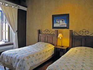 Chambre | 3 chambres, accès au Wi-Fi (inclus)