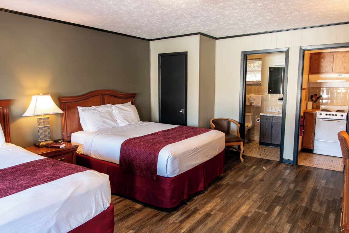 Traditional Room, 2 Queen Beds, Kitchenette, Poolside | Premium bedding, memory foam beds, desk, laptop workspace