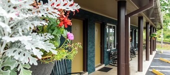 Townsend River Breeze Inn