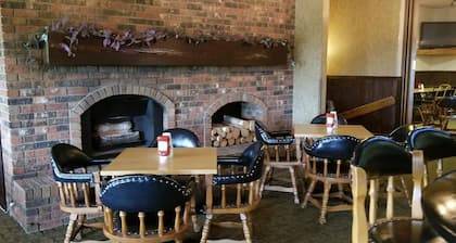 Alexander House Motel