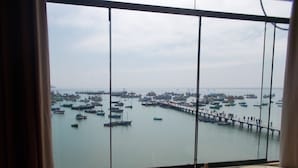 Deluxe Double Room, 1 Queen Bed, Bay View - Hotel Marina Del Bay (Paita)