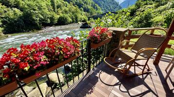 Villa | Terrace/patio