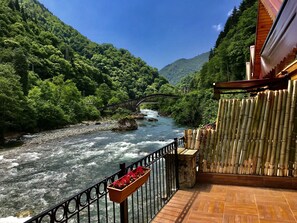 Villa | Terras
