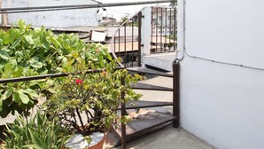 Comfort Studio, Balcony | Balcony - Estudio Centro 3 Cuadras Playa (Puerto Vallarta)