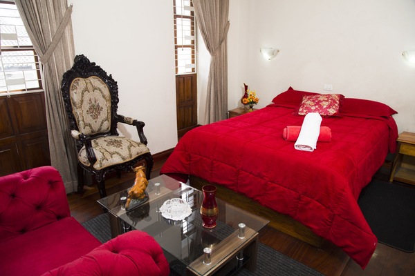 Standard Single Room, Non Smoking | Meja, langsir/tirai gelap terus, Wi-fi percuma, cadar katil