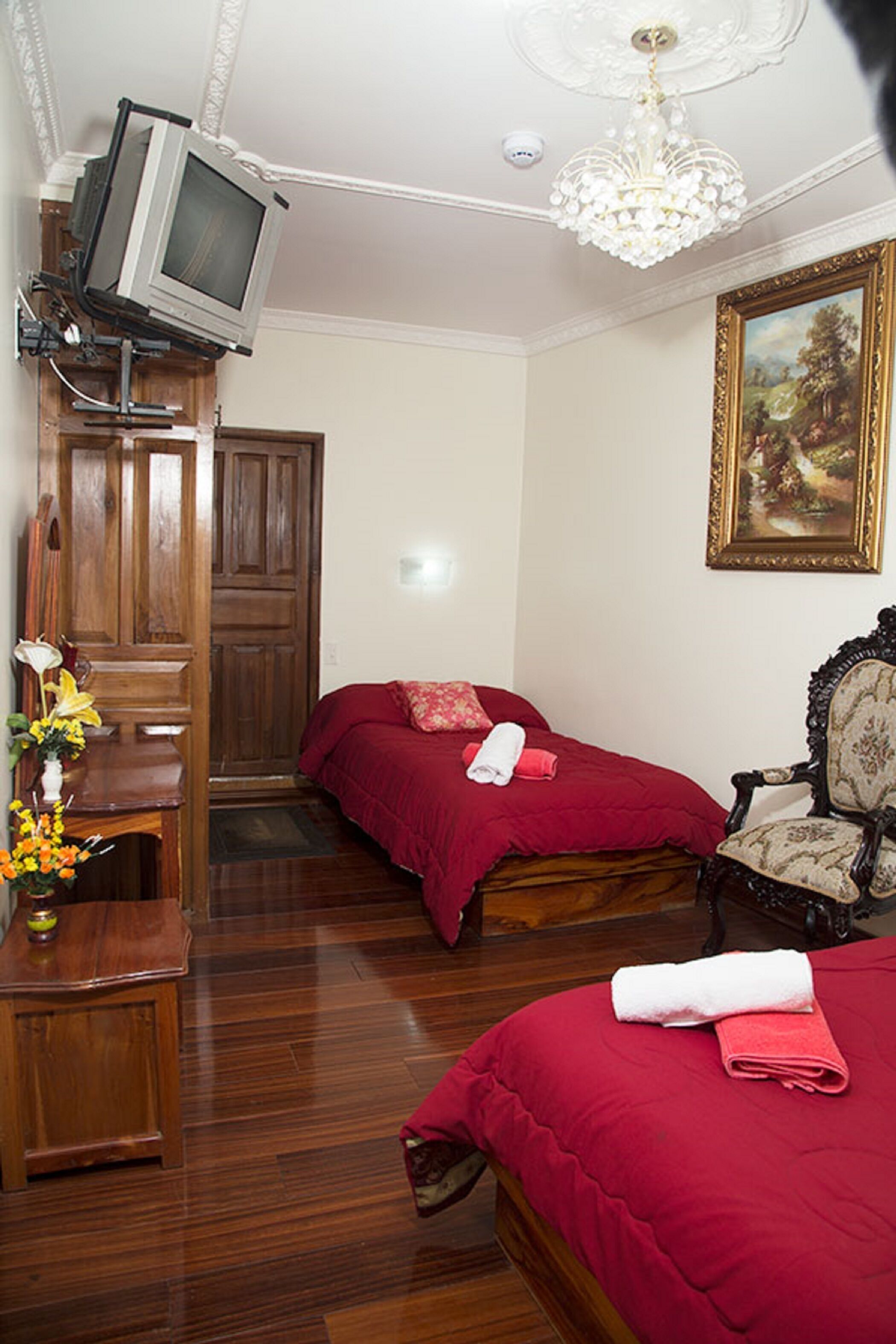 family triple room, non smoking | desk, blackout curtains, free wifi, bed sheets