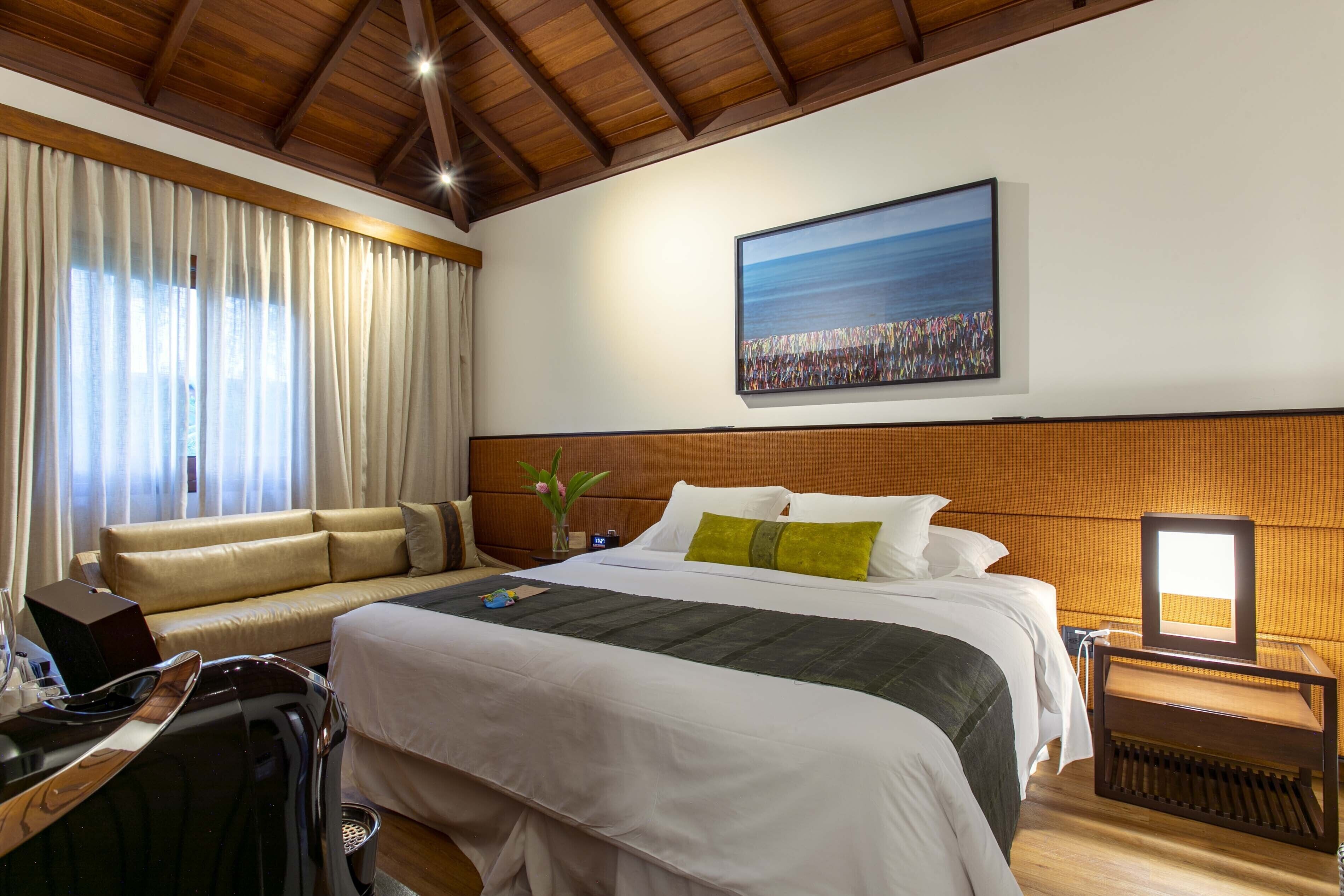 1 bedroom, premium bedding, pillowtop beds, minibar