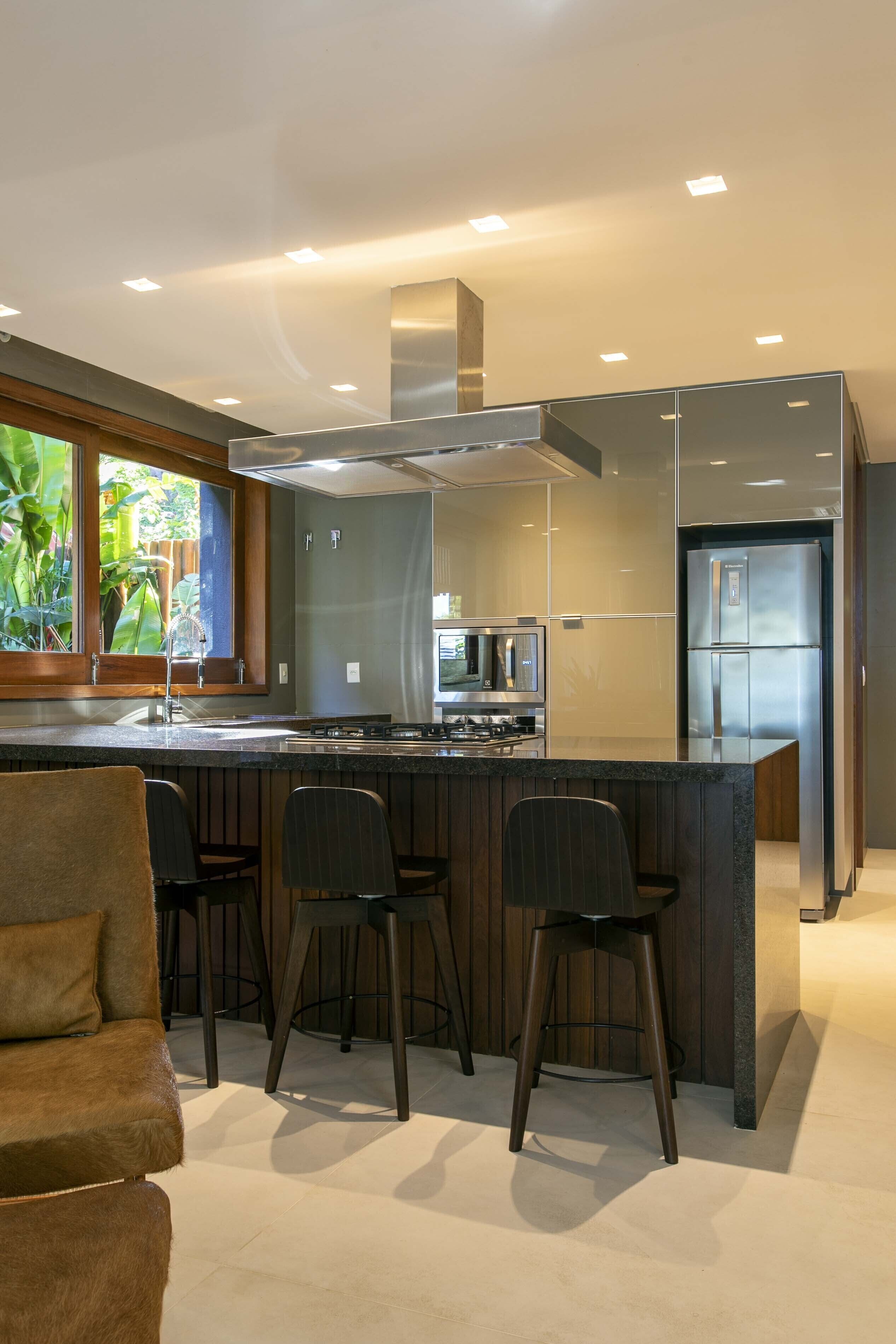 espresso maker, coffee/tea maker, electric kettle