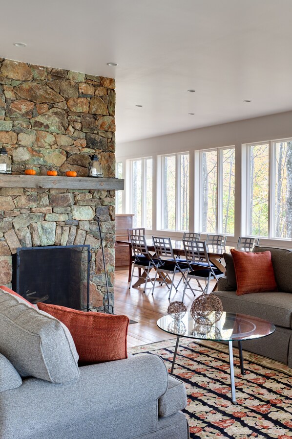 TV, fireplace, DVD player - Broadhead Mountain Retreat | 2 Bedroom, 2 Bath (Charlottesville)