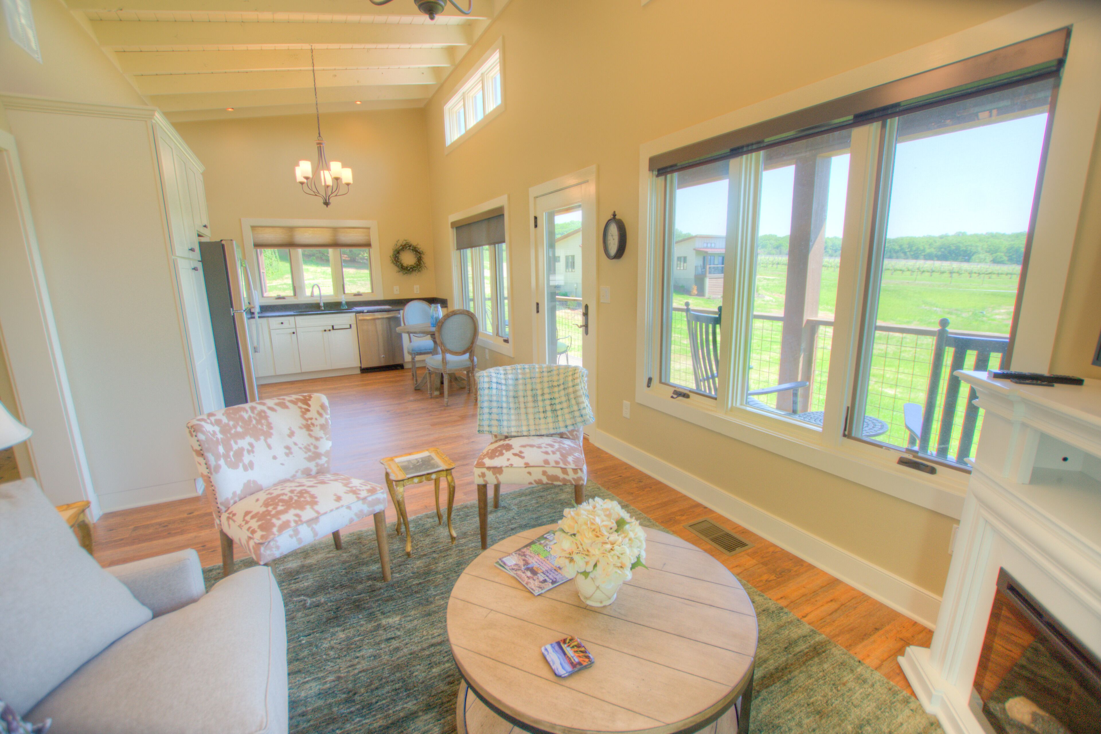 Afton Mtn. Vineyards: Ana | 1 Bed, 1 Bath