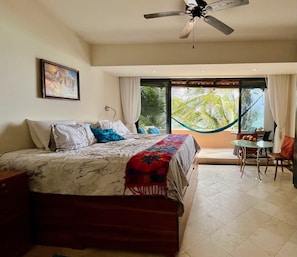 1 bedroom, in-room safe, desk, iron/ironing board - Amazing Sea Views, 2 Large Terraces w Hammocks, King Bed (Aventuras Akumal)