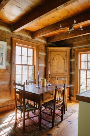 Dining - Two Stone Row: Tim`s Cabin | 1 Bed, 1 Bath (Earlysville)