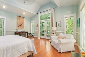 2 bedrooms, iron/ironing board, travel crib, WiFi - Cabell Cottage (Charlottesville)