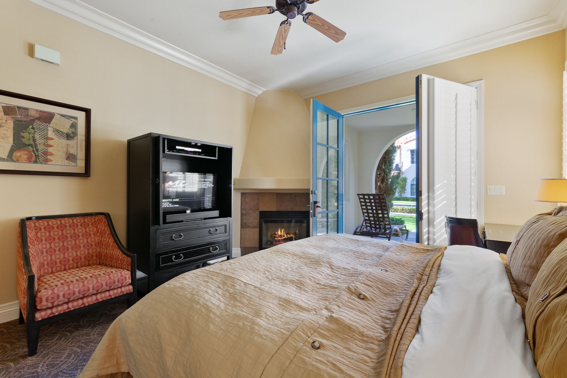 2 slaapkamers, een strijkplank/strijkijzer, wifi, beddengoed