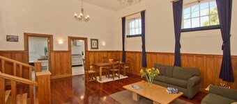 The Orange Lodge - Petone - Wellington - Bredbånd