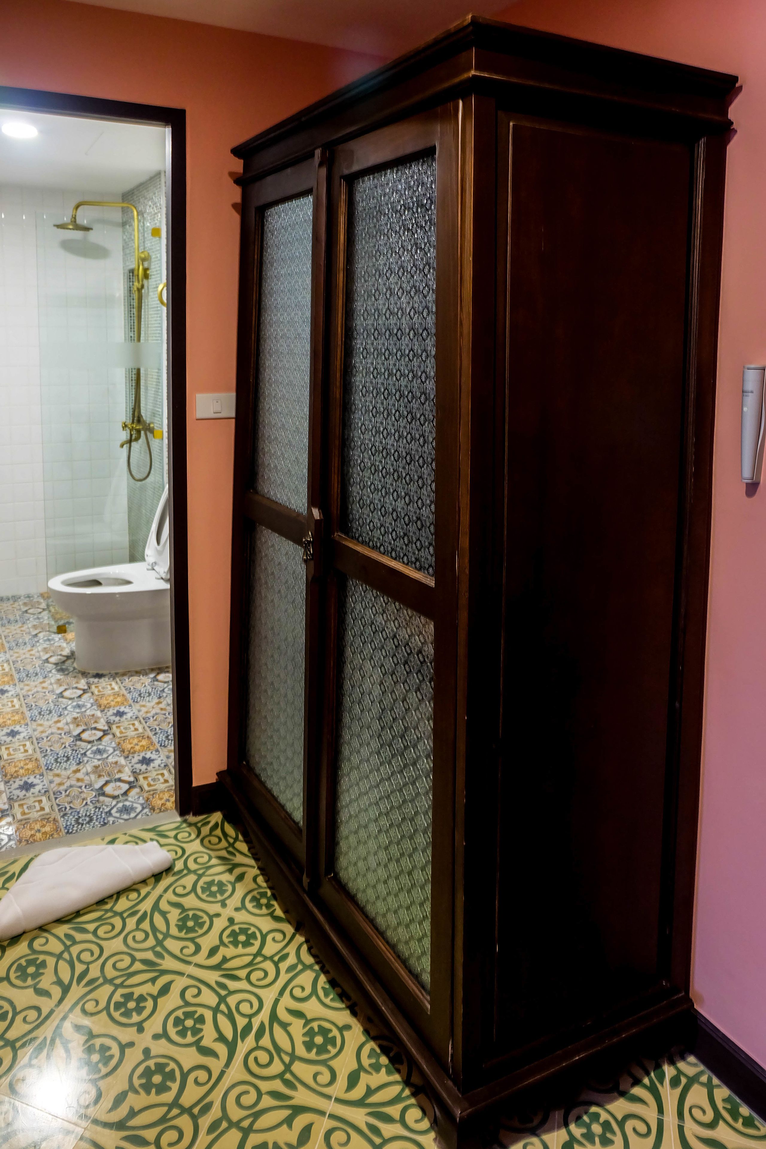 traditional double room, 1 king bed, accessible, non smoking | room amenity