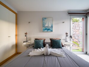 2 bedrooms, iron/ironing board, WiFi, bed sheets - Vista Golf 20 Salobre by VillaGranCanaria (Maspalomas)