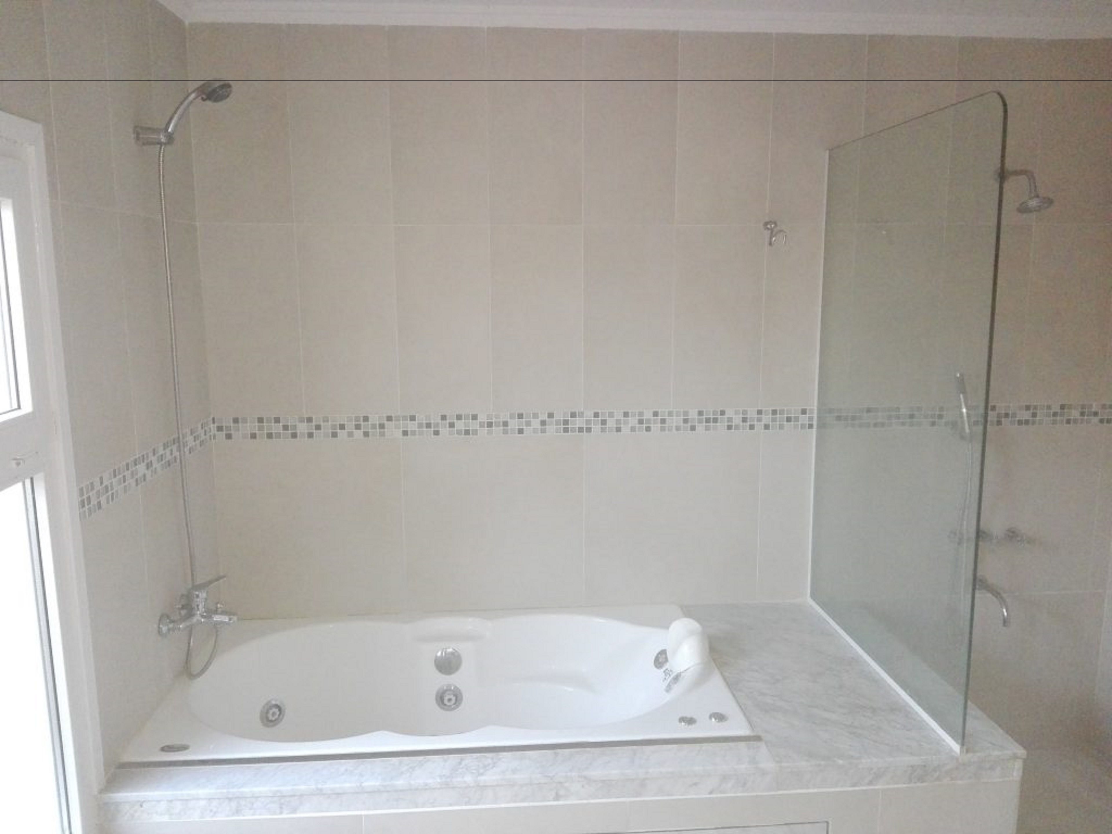 Bañera de hidromasaje