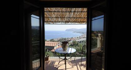 Pool, sea and relax! - apartment for 6 people
