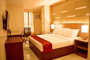 ห้องพรีเมียร์ | มินิบาร์, โต๊ะทำงาน, Wi-Fi ฟรี, ผ้าปูที่นอน